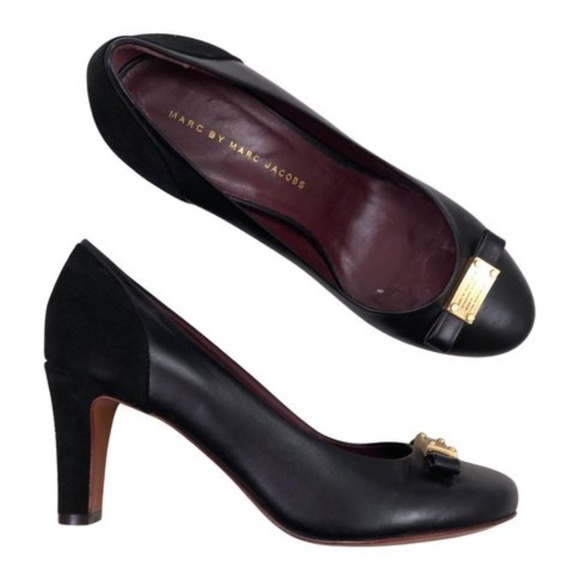 Marc by Marc Jacobs - Leather Suede Heel - Size 6 - Closed Toe - Gold Hardware - Picture 1 of 6